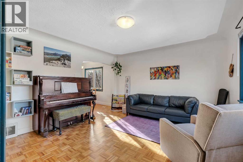 Single Family House Bungalow for Sale in   Avenue NW Tuxedo Park Calgary 