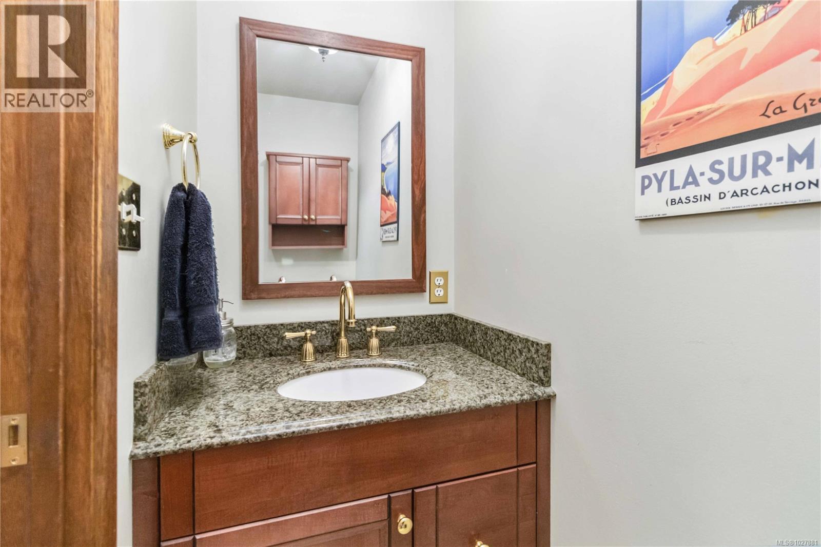  1388 Treebank Road West, Esquimalt