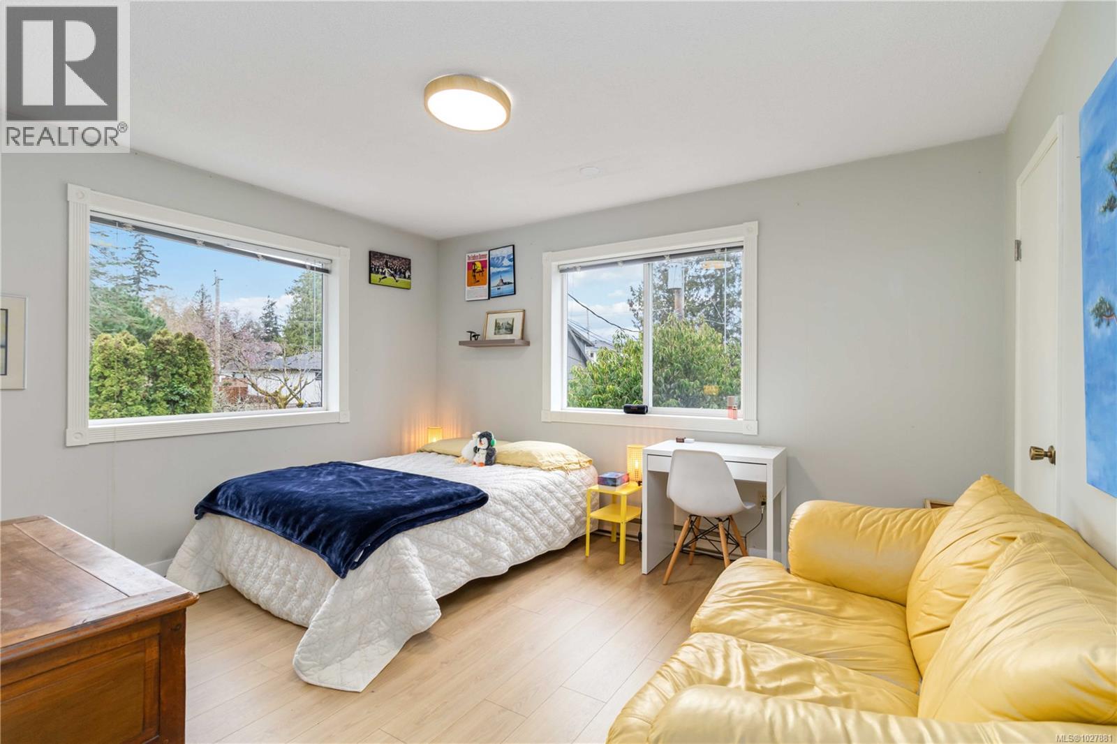  1388 Treebank Road West, Esquimalt