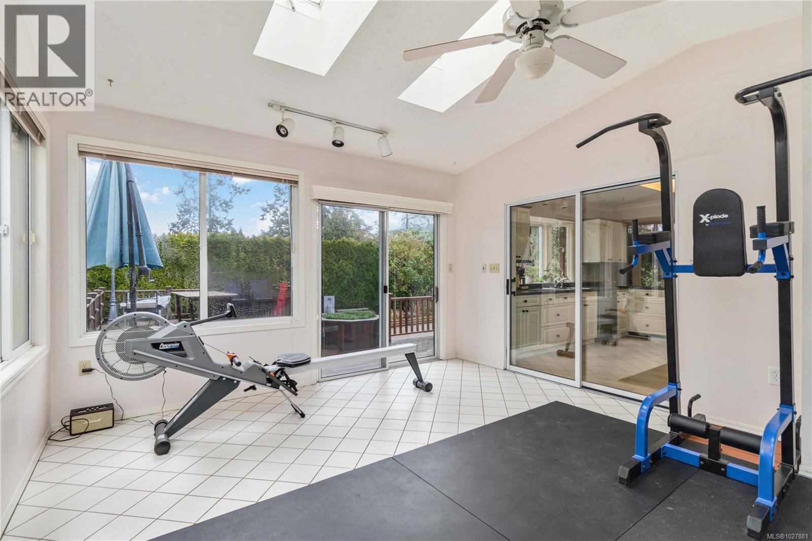  1388 Treebank Road West, Esquimalt