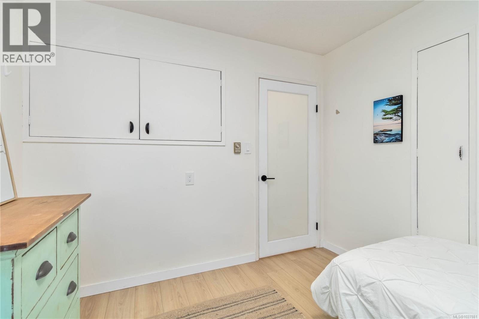  1388 Treebank Road West, Esquimalt