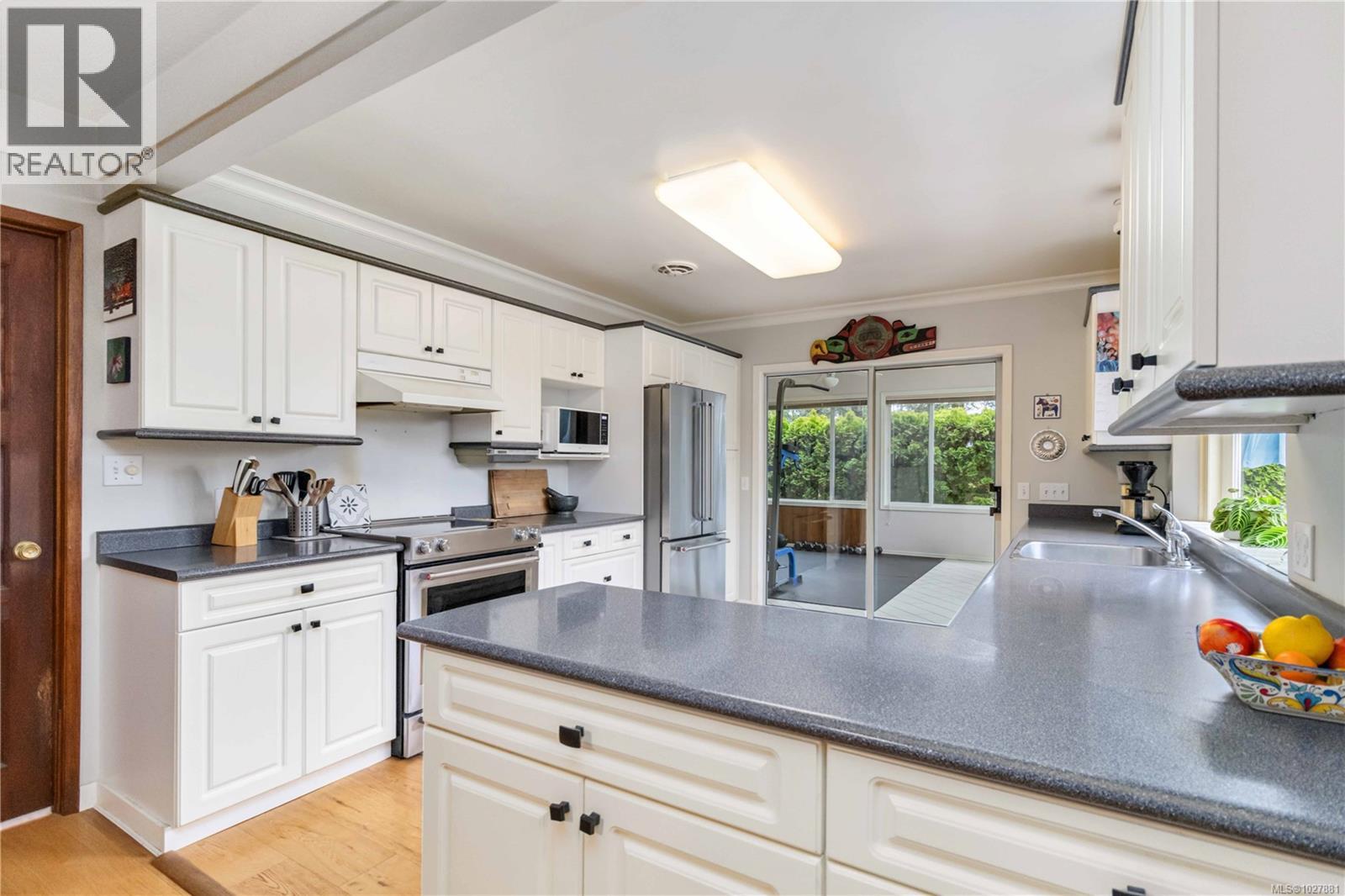  1388 Treebank Road West, Esquimalt