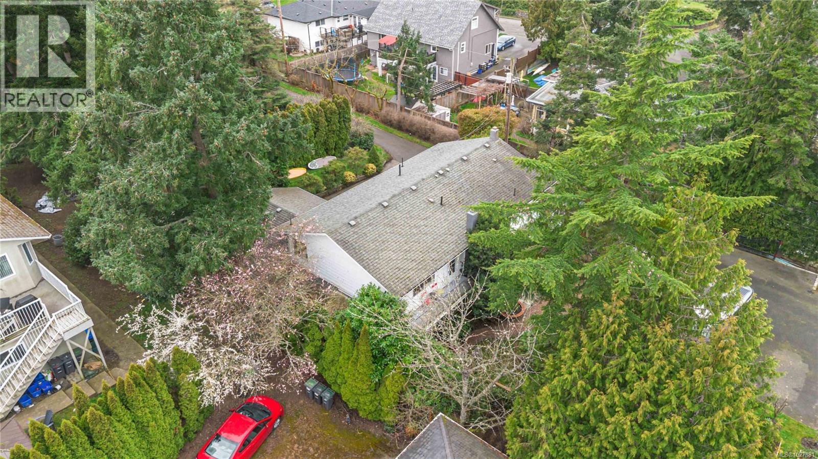  1388 Treebank Road West, Esquimalt