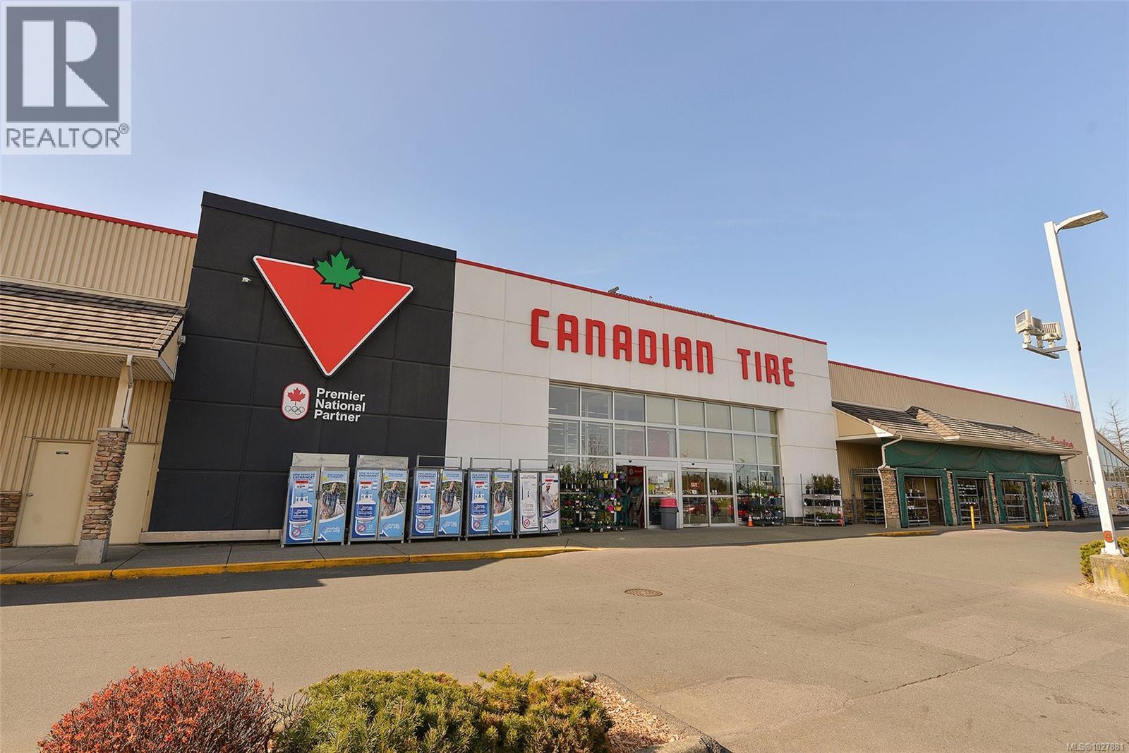  1388 Treebank Road West, Esquimalt