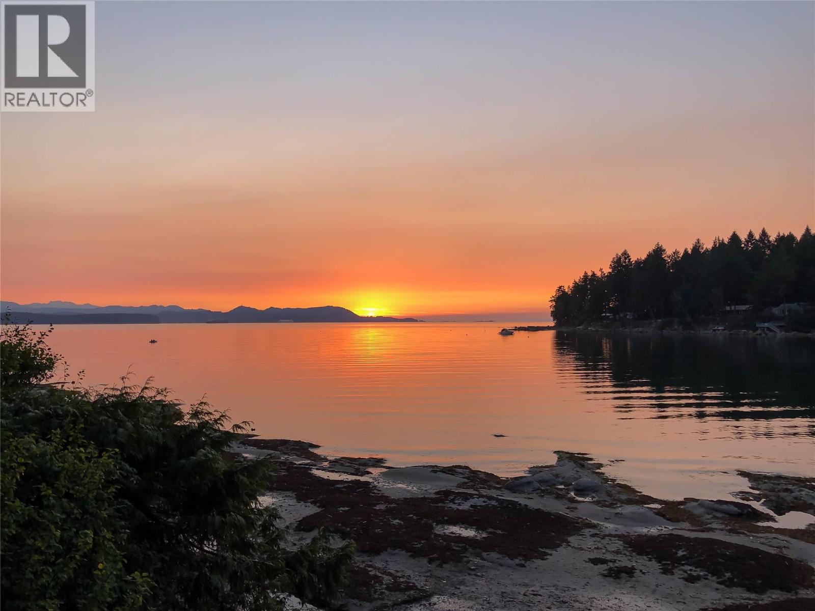 8 18451 Crystal Waters Road, Lake Country