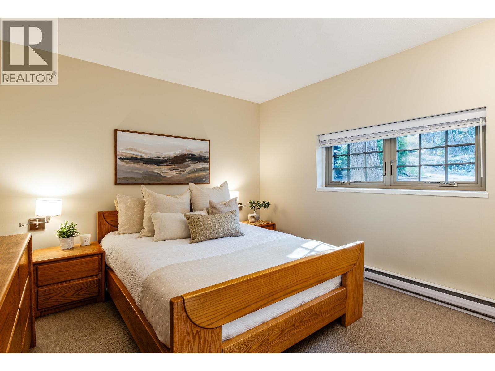 9167 EMERALD DRIVE, Whistler