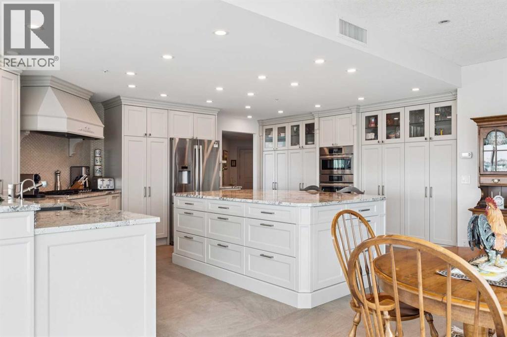 Single Family House for Sale in    Avenue SW Eau Claire Calgary 