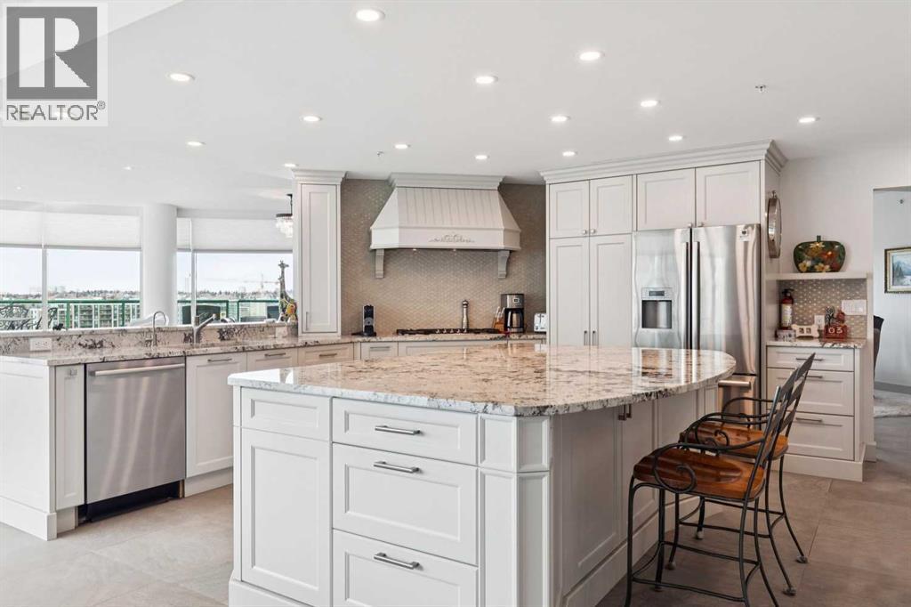 Single Family House for Sale in    Avenue SW Eau Claire Calgary 