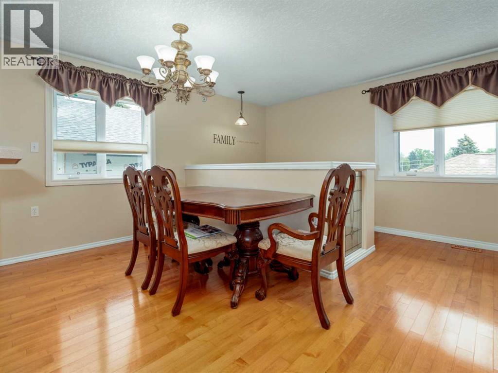 Single Family House Bungalow for Sale in   Avenue S Victoria Park Lethbridge 