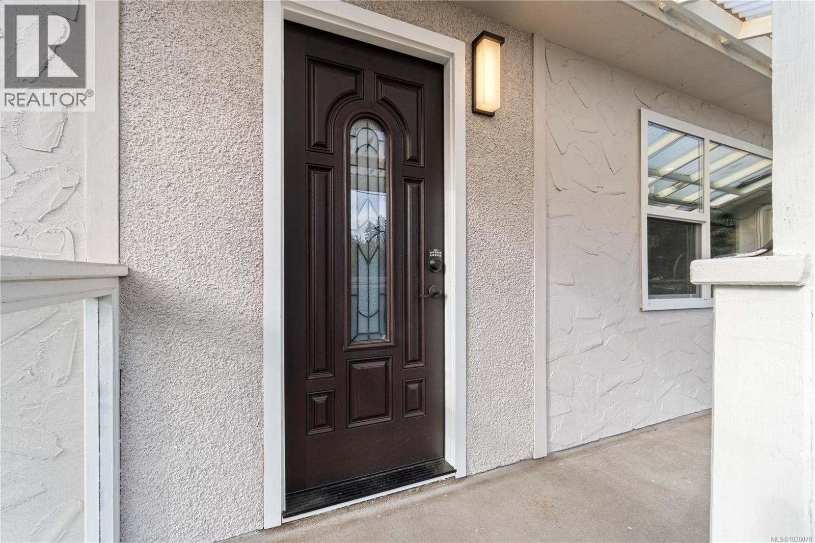 5542 TULIP PL - Image 2