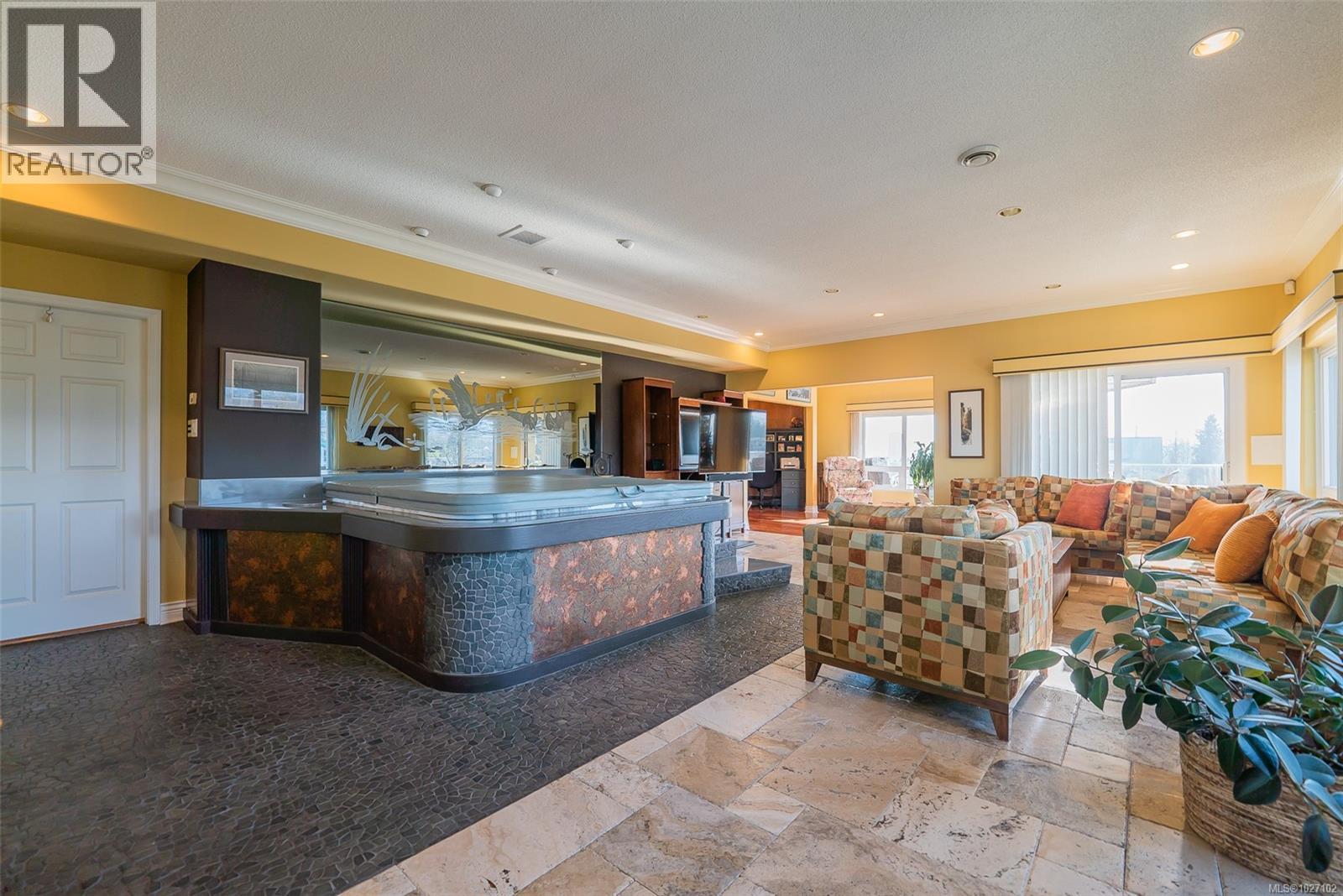#700 375 Newcastle Ave - 29
