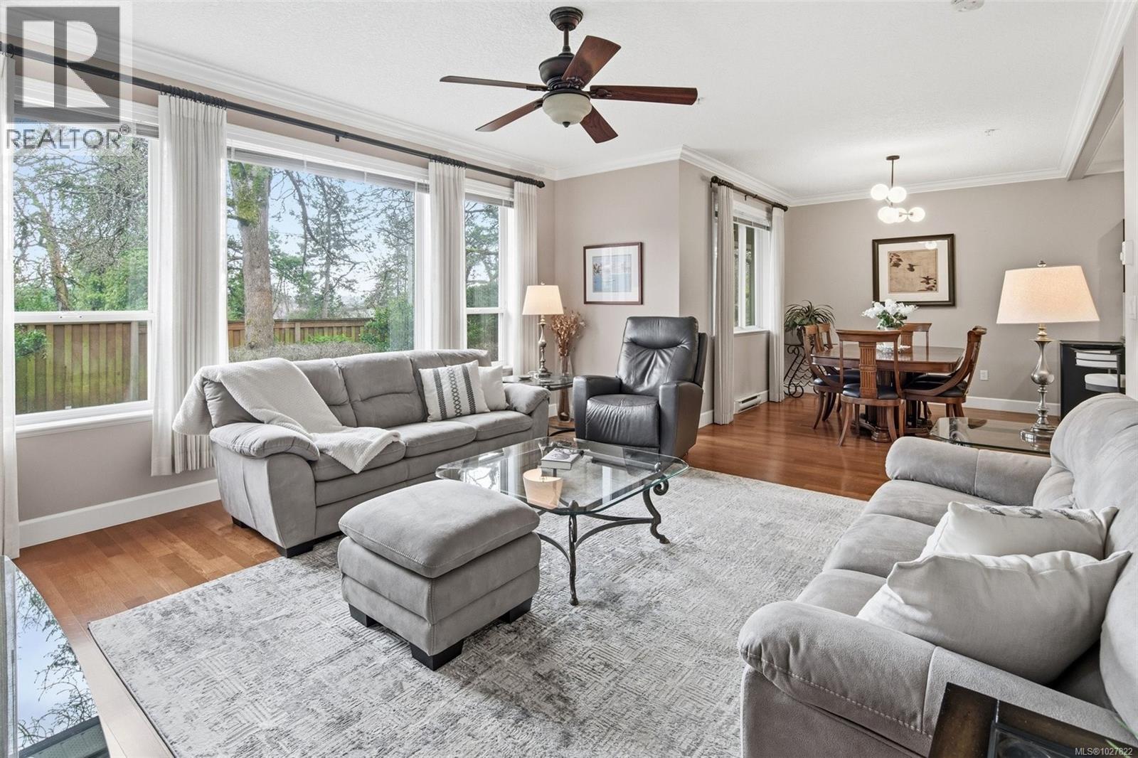 6 15 Helmcken Rd, View Royal