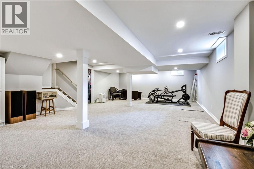 43 WOODLAWN Court, Dundas, Ontario, L9H7S2 — Photo 32