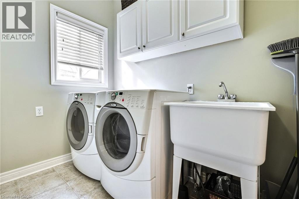 43 WOODLAWN Court, Dundas, Ontario, L9H7S2 — Photo 29