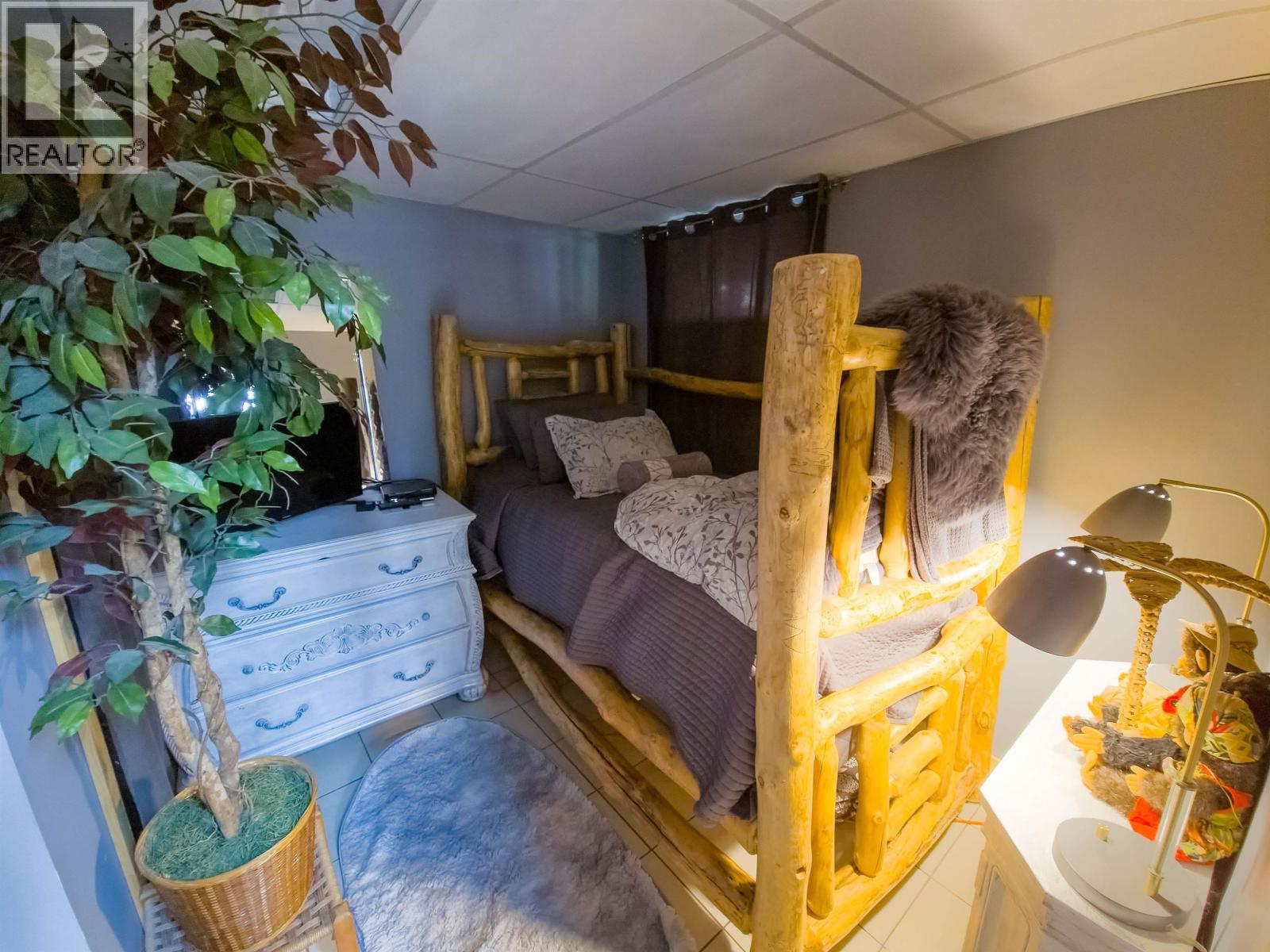 8399 N BRIDGE LAKE ROAD - 26