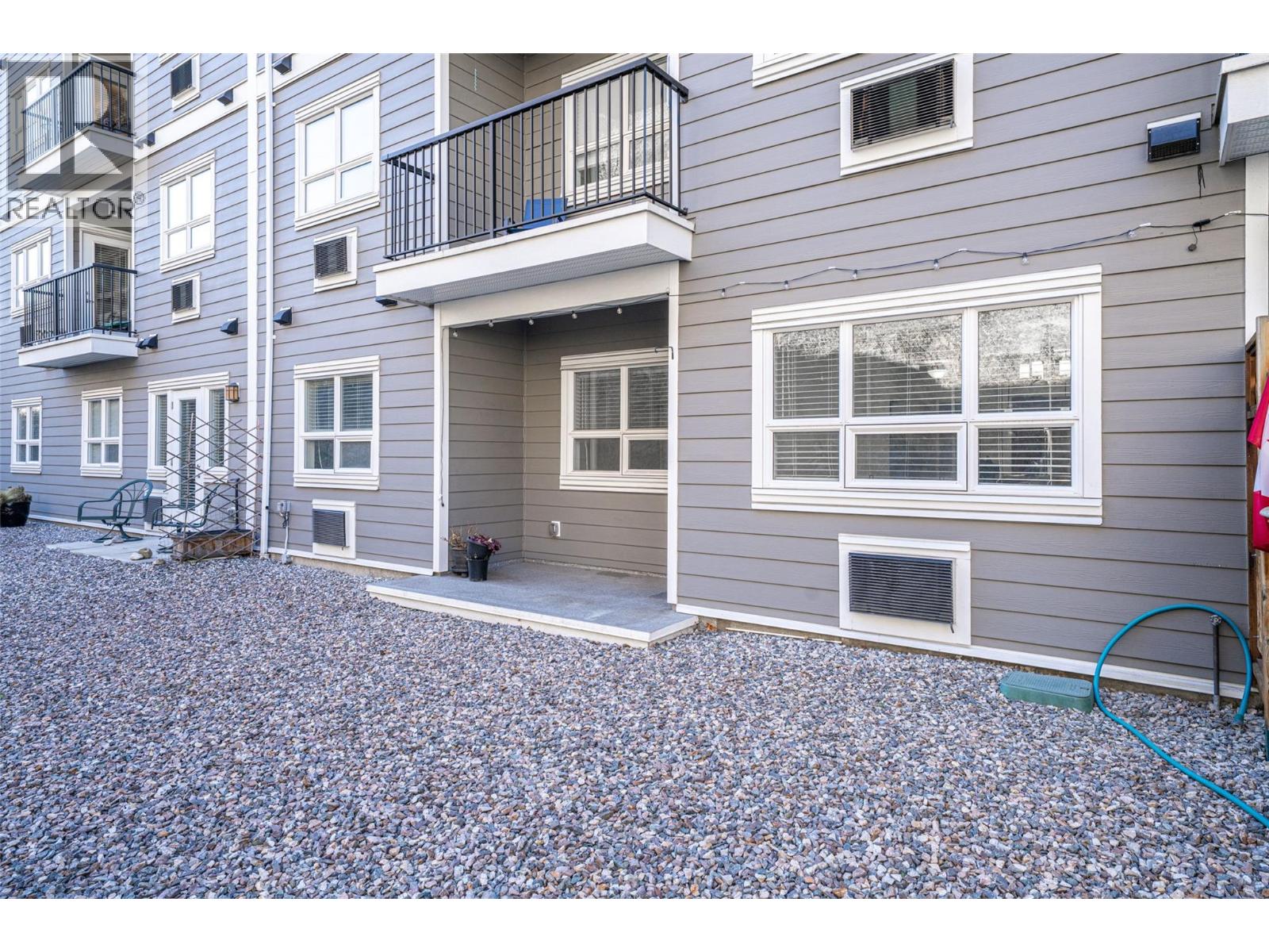 #106 3010 35 Street - 43