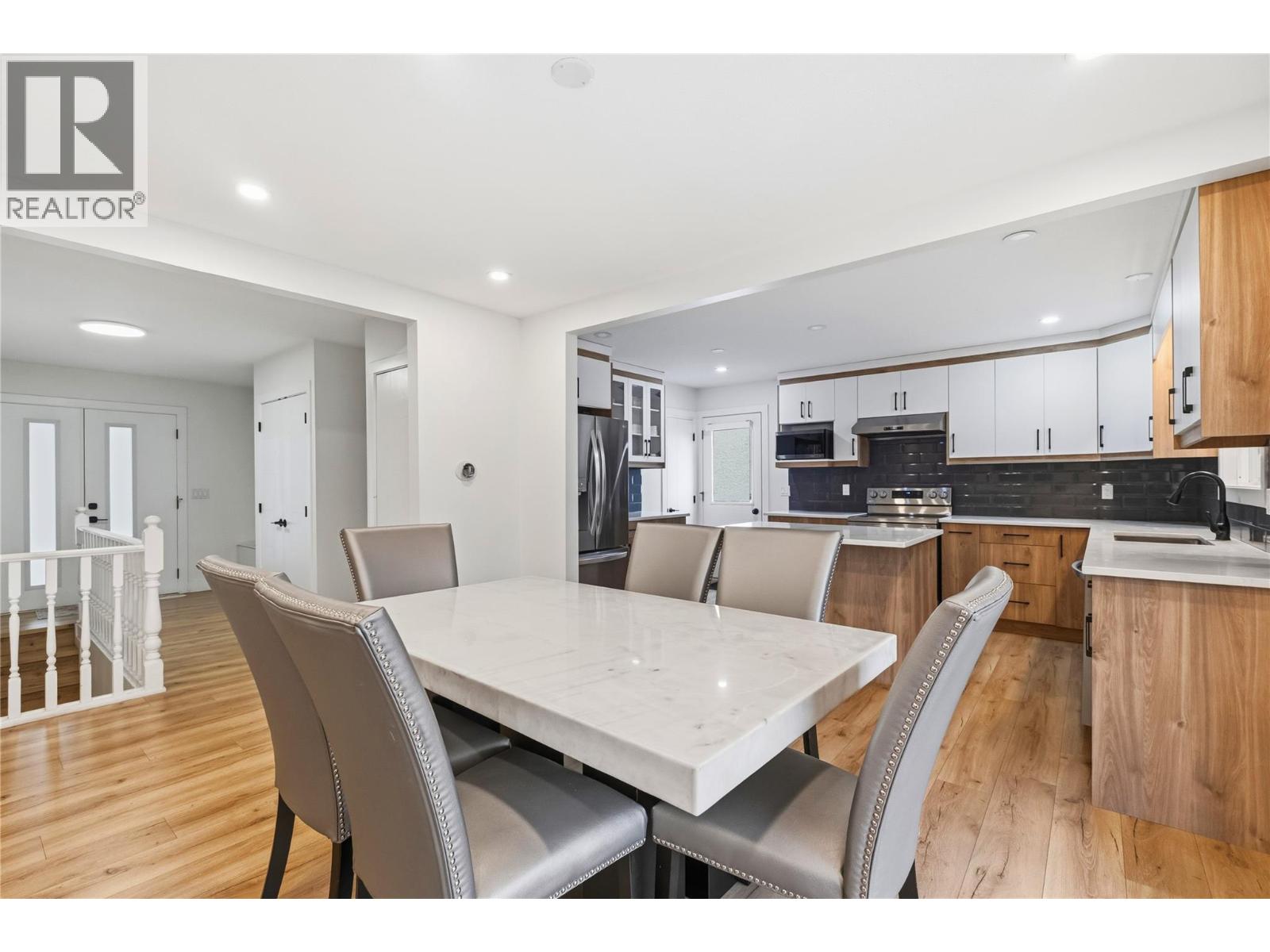  1432 Athans Court, Kelowna