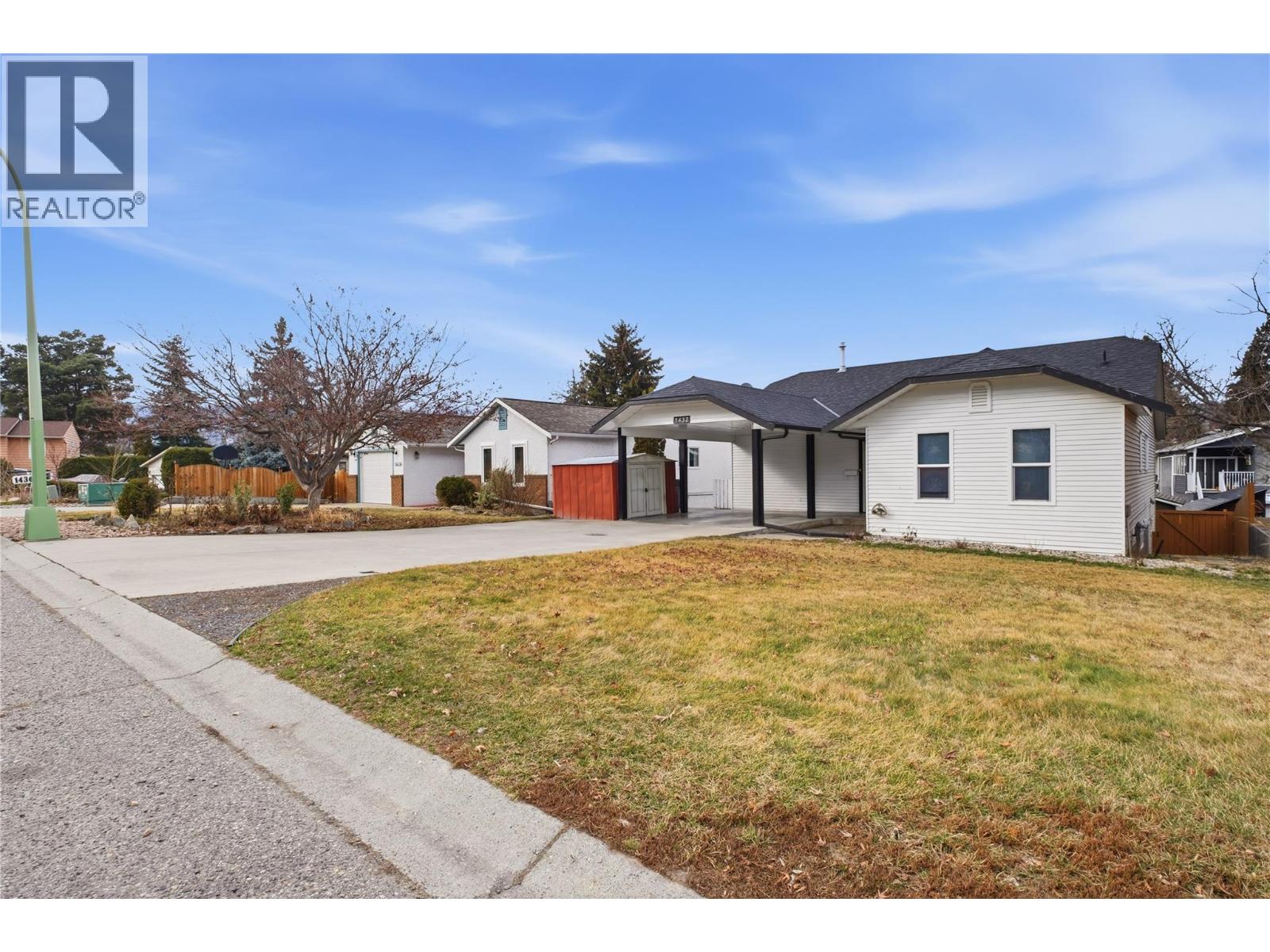  1432 Athans Court, Kelowna