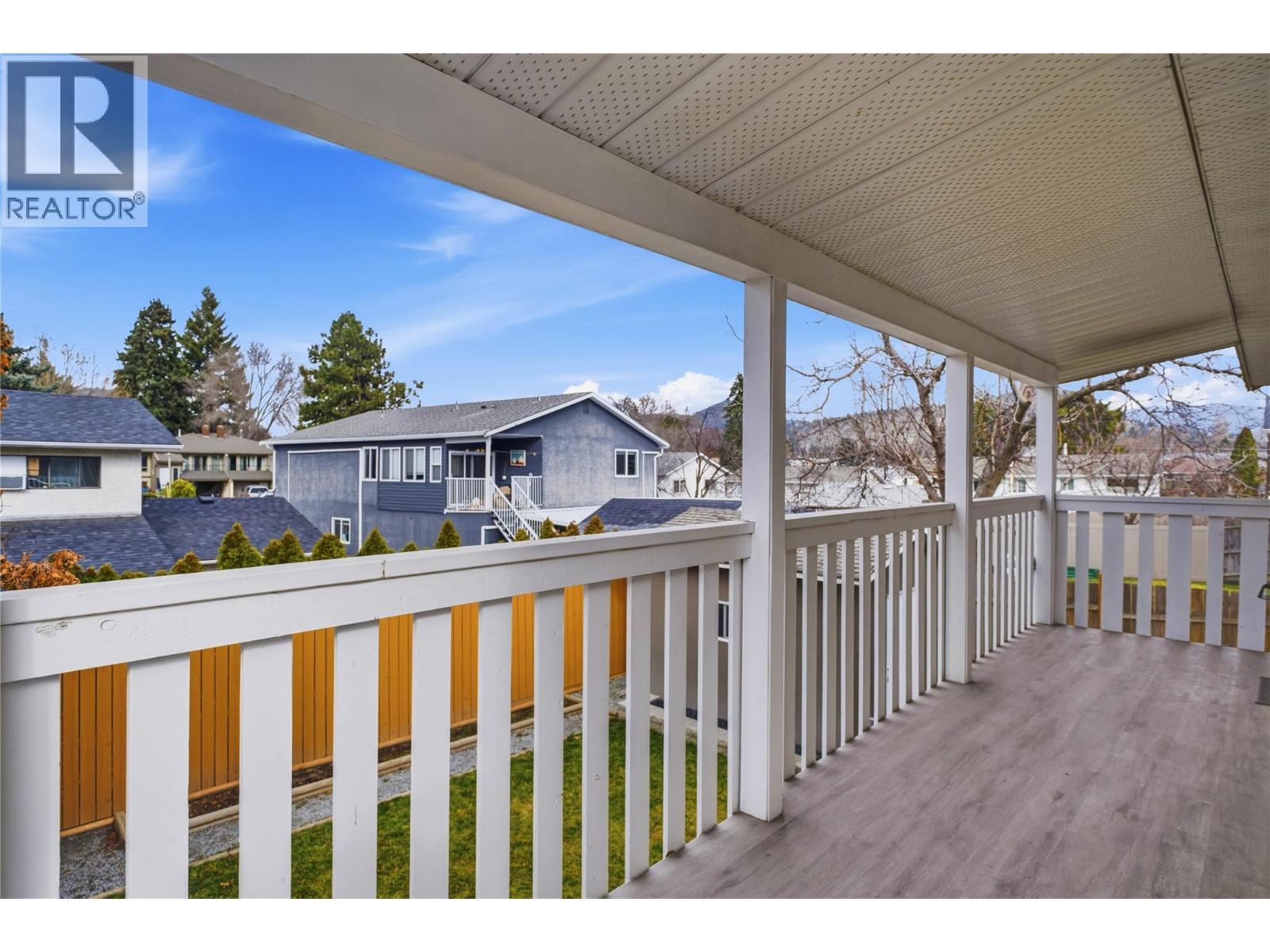  1432 Athans Court, Kelowna