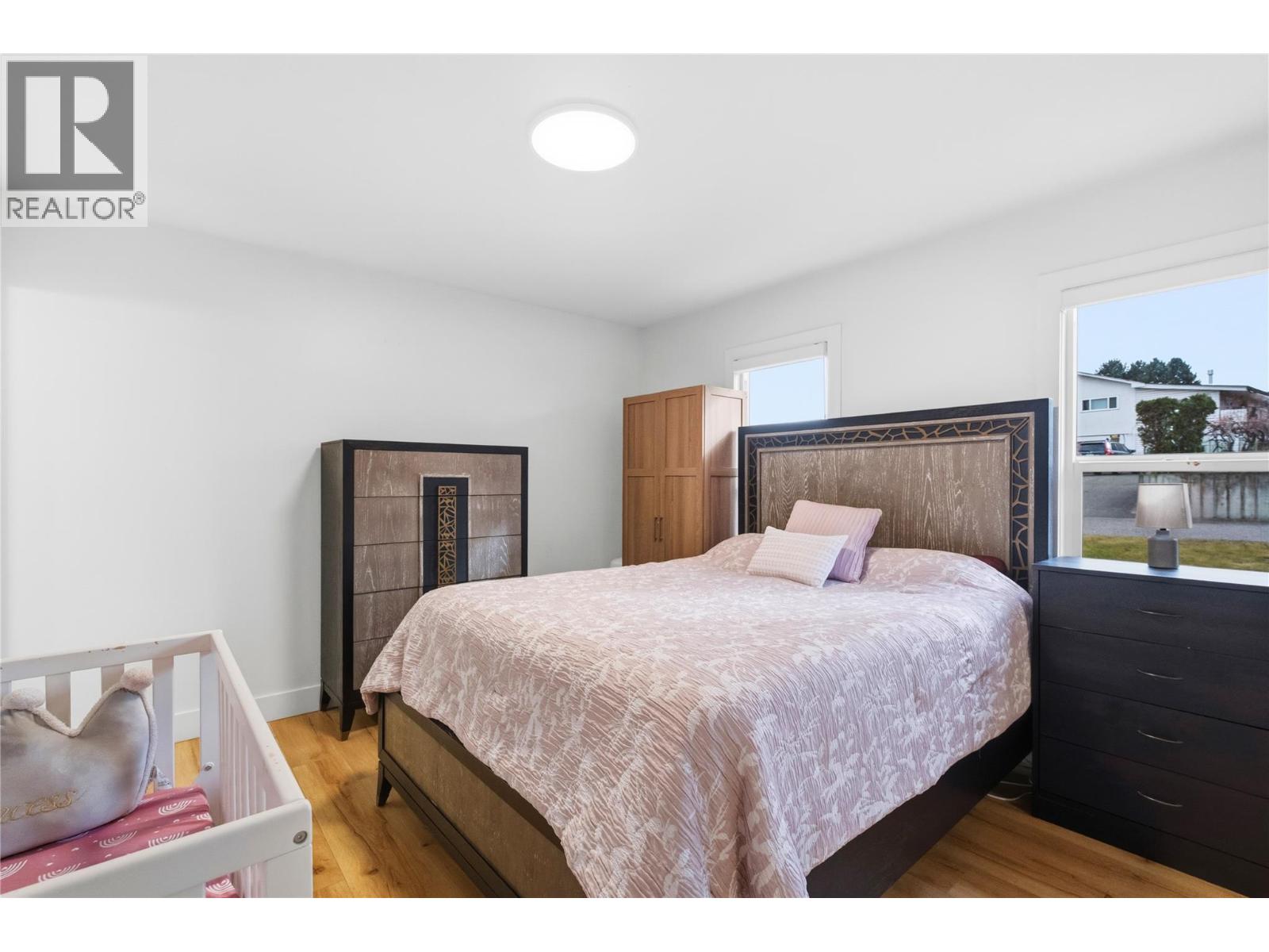  1432 Athans Court, Kelowna