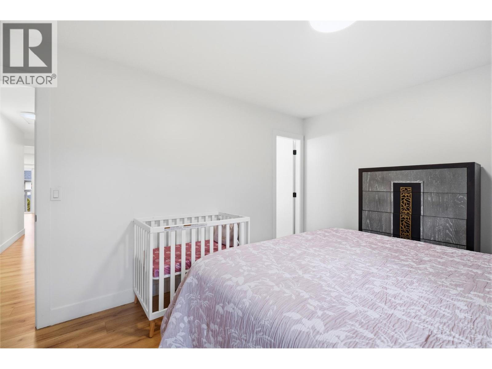  1432 Athans Court, Kelowna