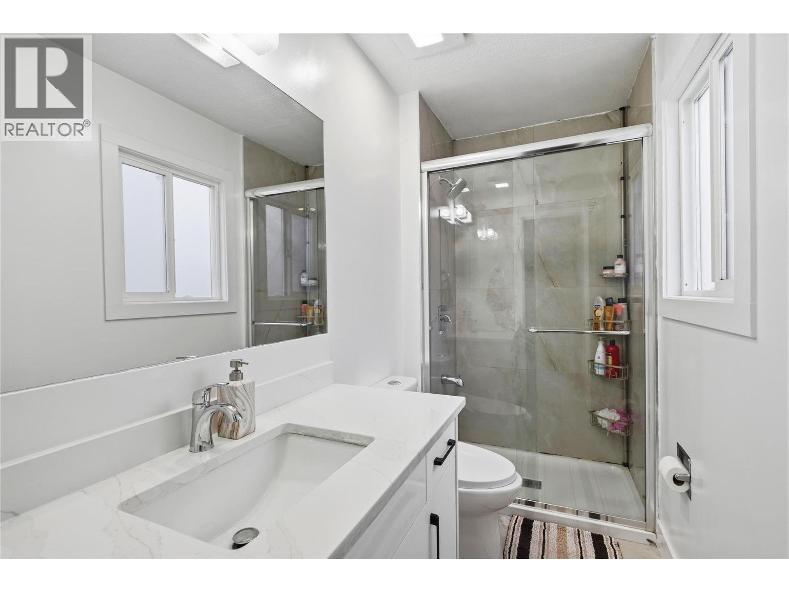  1432 Athans Court, Kelowna