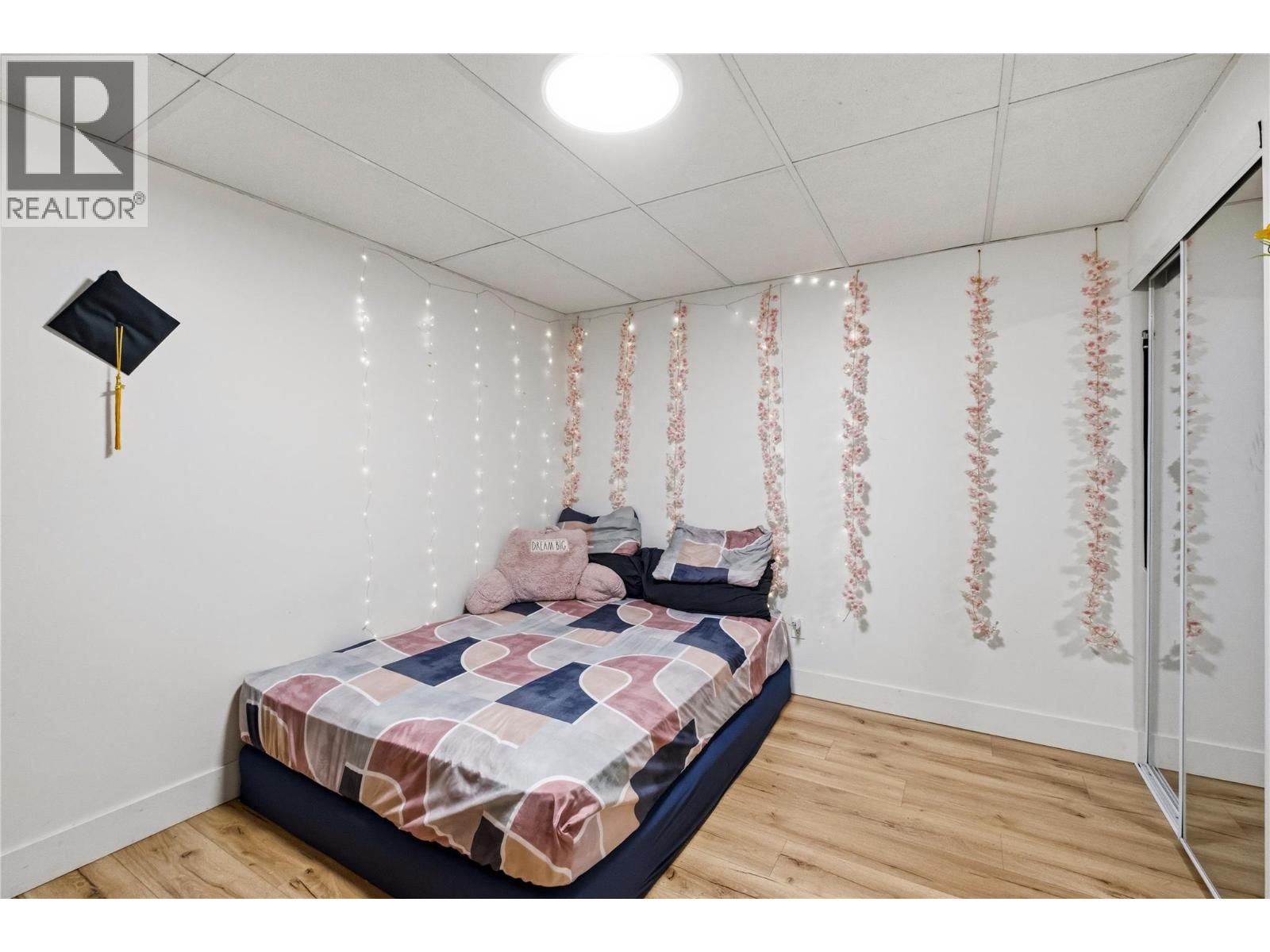  1432 Athans Court, Kelowna