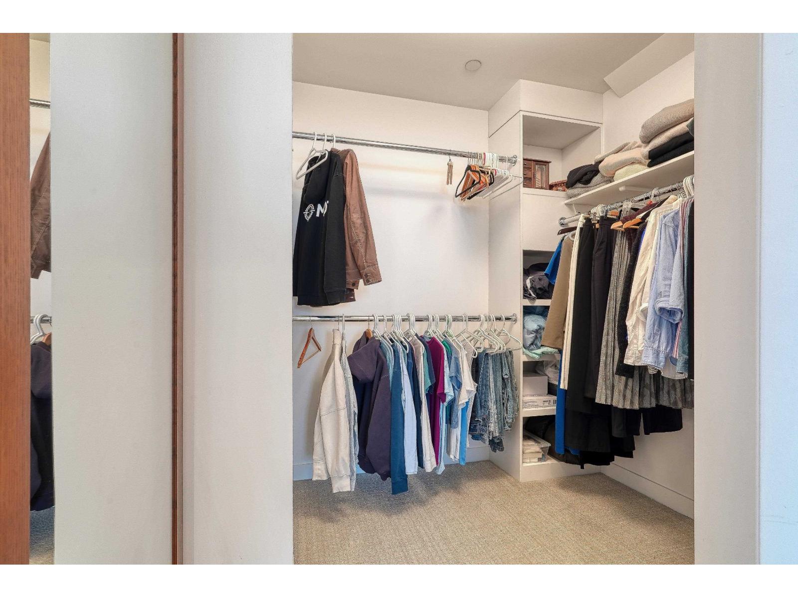 15046 BUENA VISTA AVENUE, White Rock