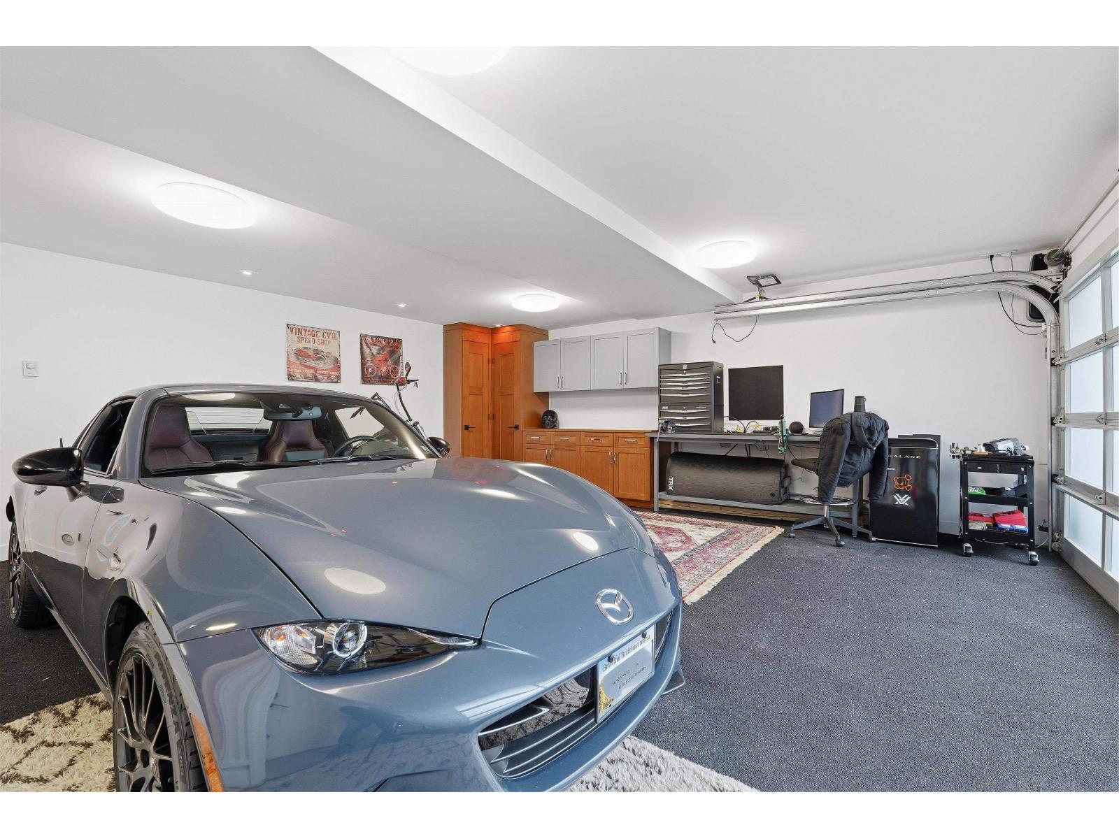 15046 BUENA VISTA AVENUE, White Rock