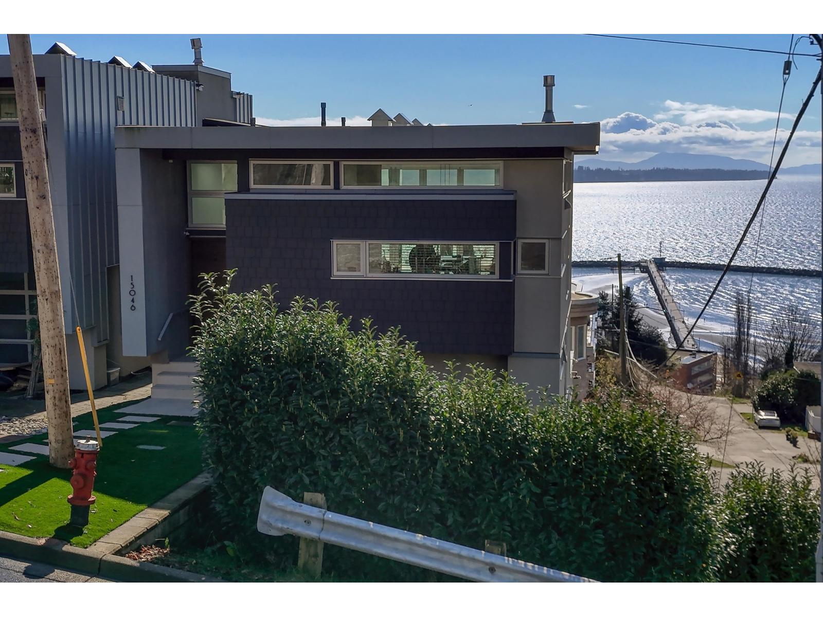 15046 BUENA VISTA AVENUE, White Rock