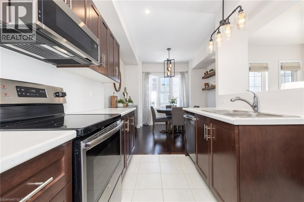 21 MARR Lane, Ancaster, Ontario