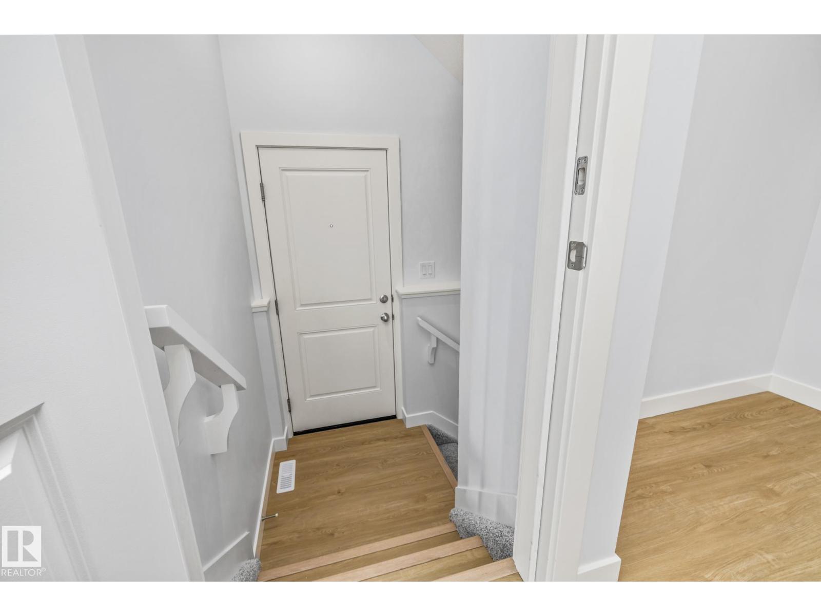 110 Honeysuckle GR, Leduc