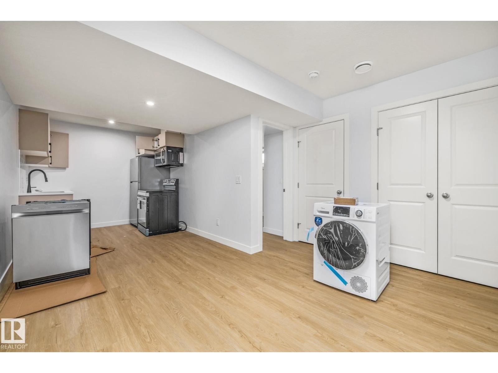 110 Honeysuckle GR, Leduc