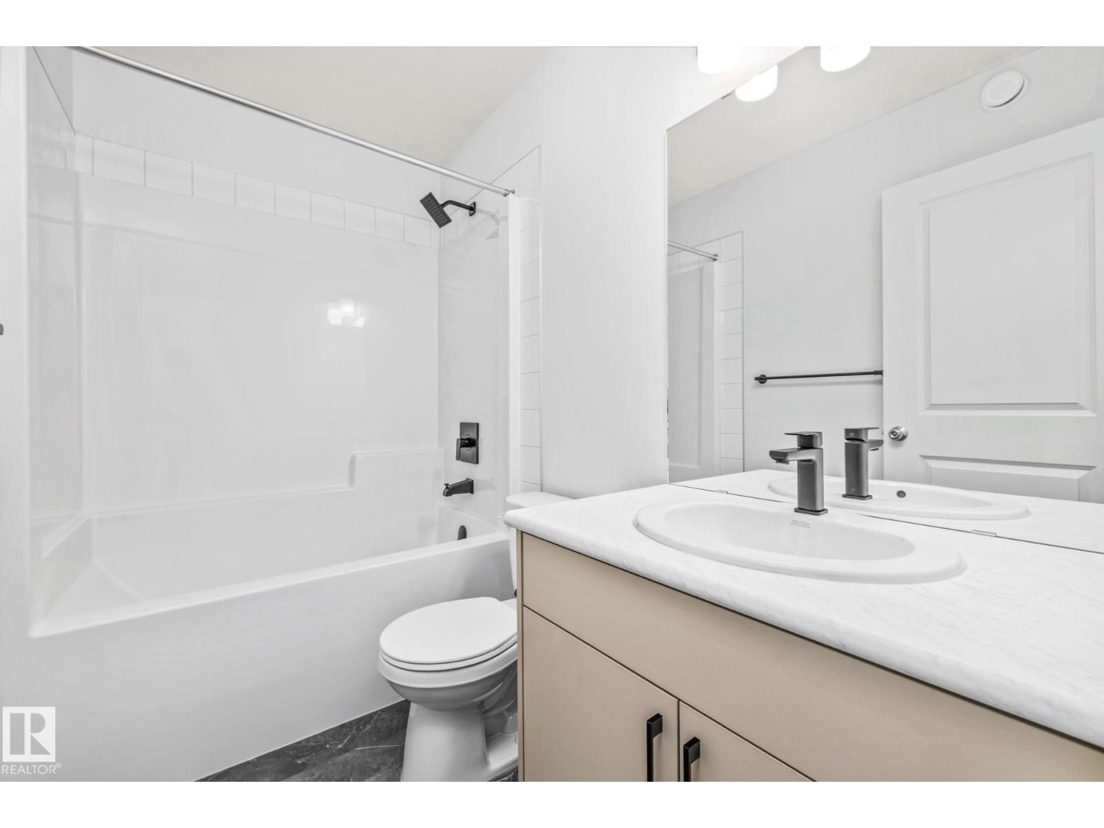 110 Honeysuckle GR, Leduc