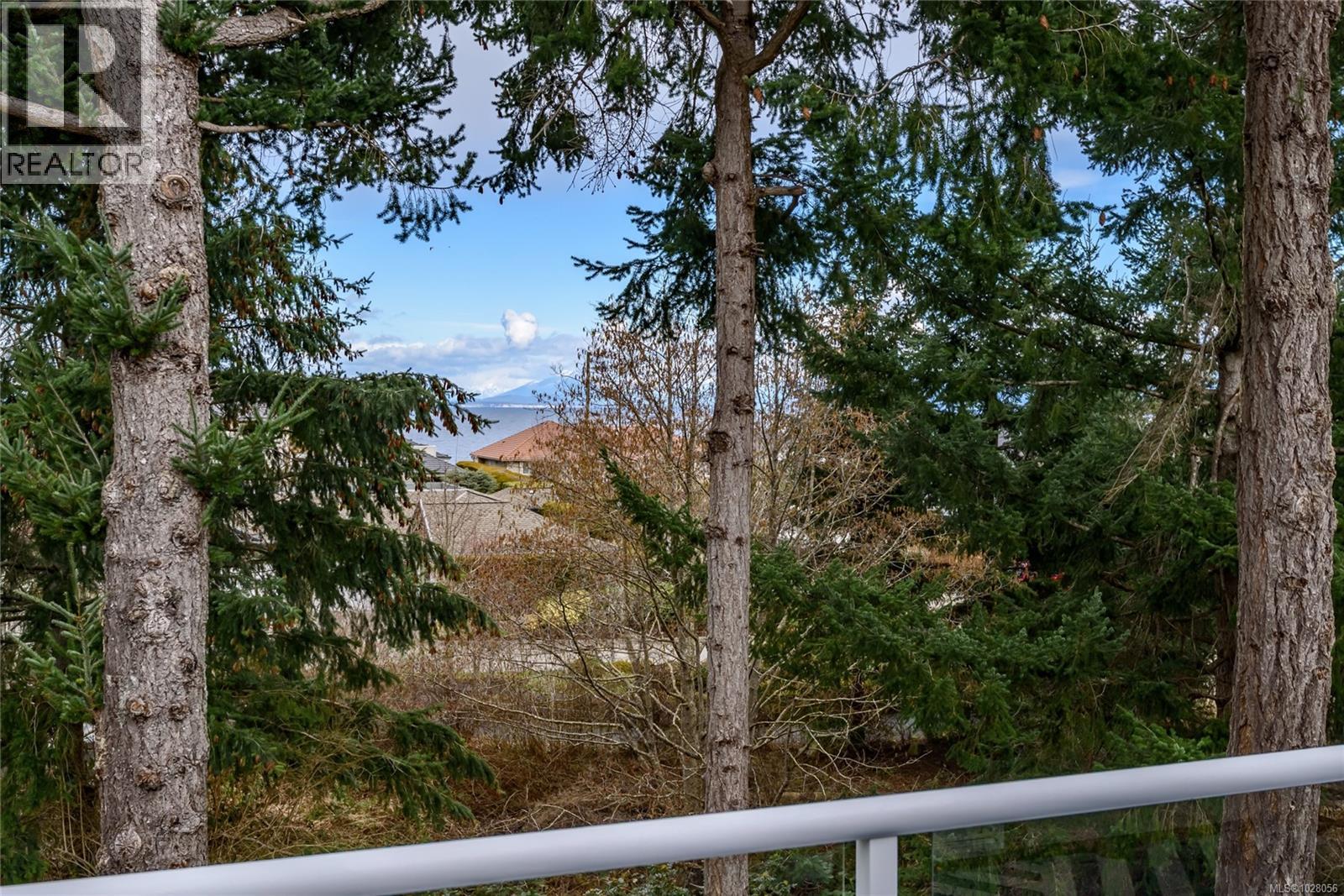 #17 1930 CAPELIN PL - 36