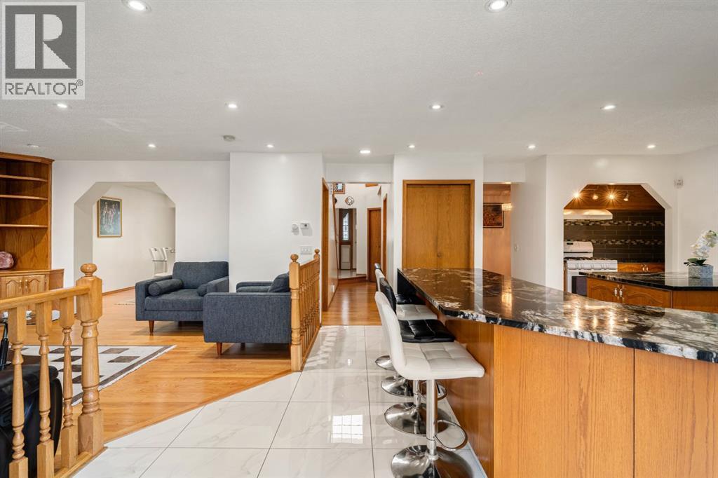 Single Family House for Sale in  Pasadena Green NE Monterey Park Calgary 