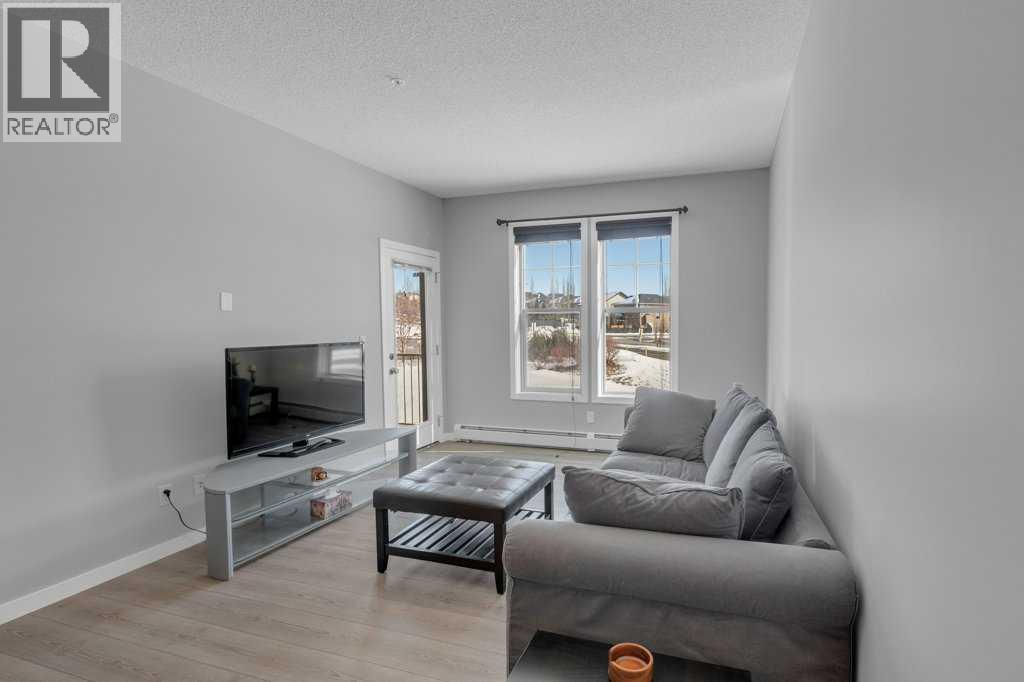 207 Sunset Drive, Cochrane