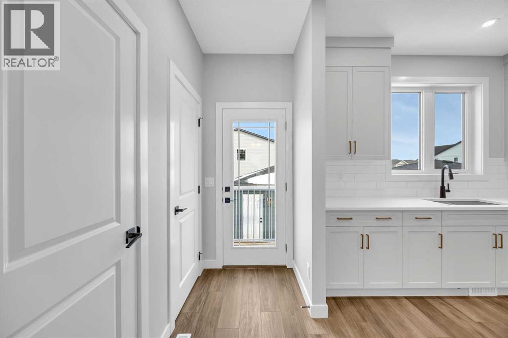 10 VERSANT PATH SW - 16