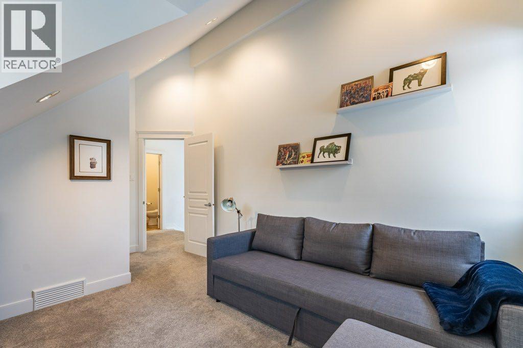 
          5227 Carney Road Northwest
            <br/>
            <span>Calgary</span>
            , 
            <span>AB</span>
             <span>T2L1G1</span>
         - Photo 30