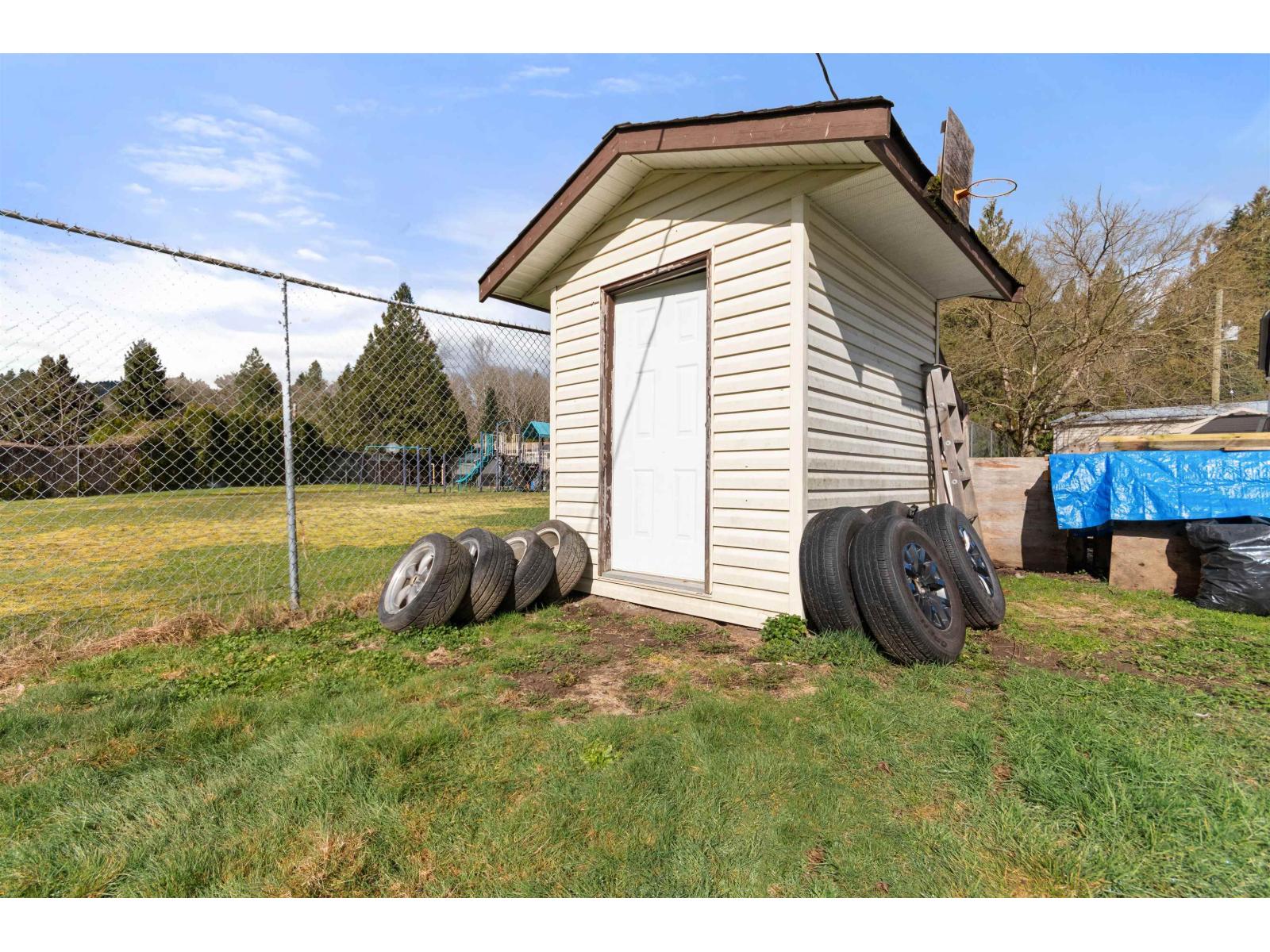 69 3942 COLUMBIA VALLEY HWY, Cultus Lake East, Cultus Lake