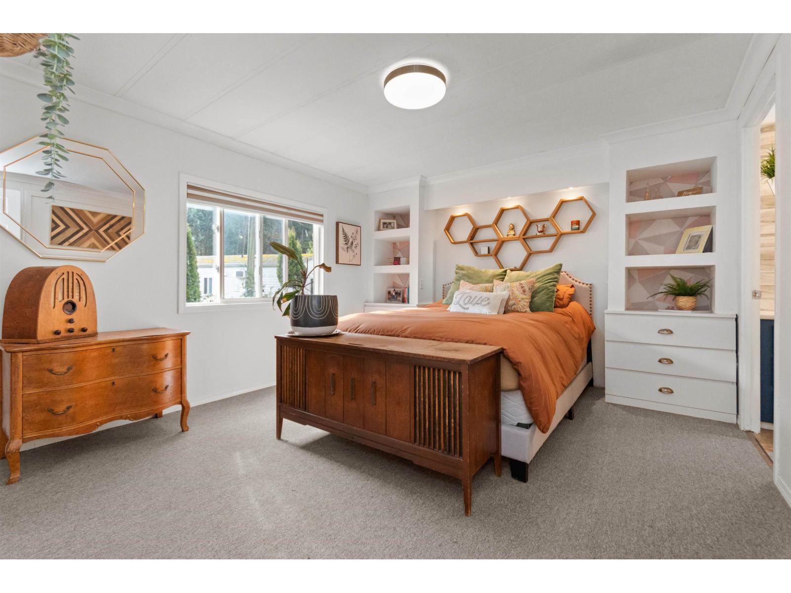 69 3942 COLUMBIA VALLEY HWY, Cultus Lake East, Cultus Lake