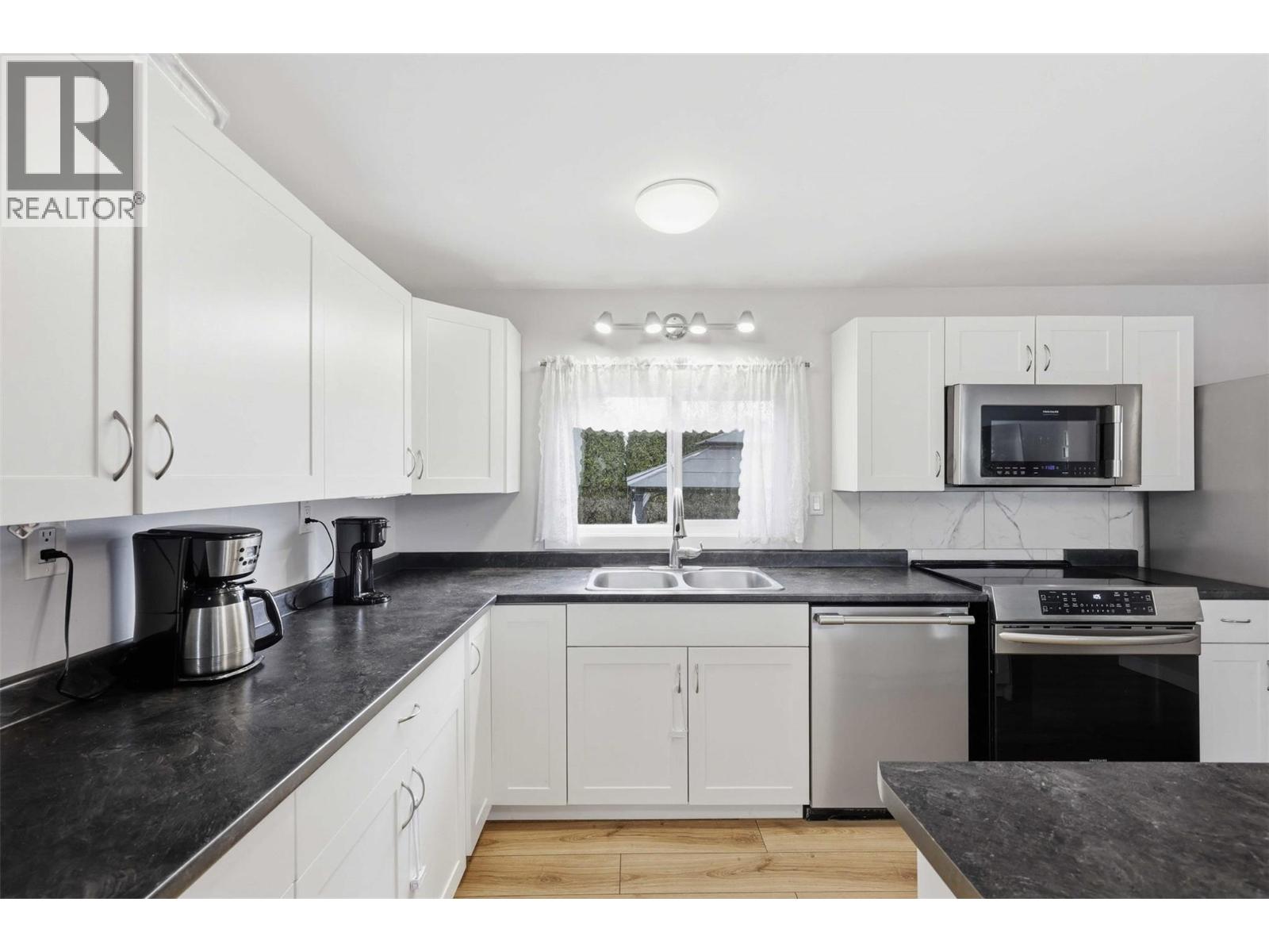 1328 Riverview Place, Pritchard