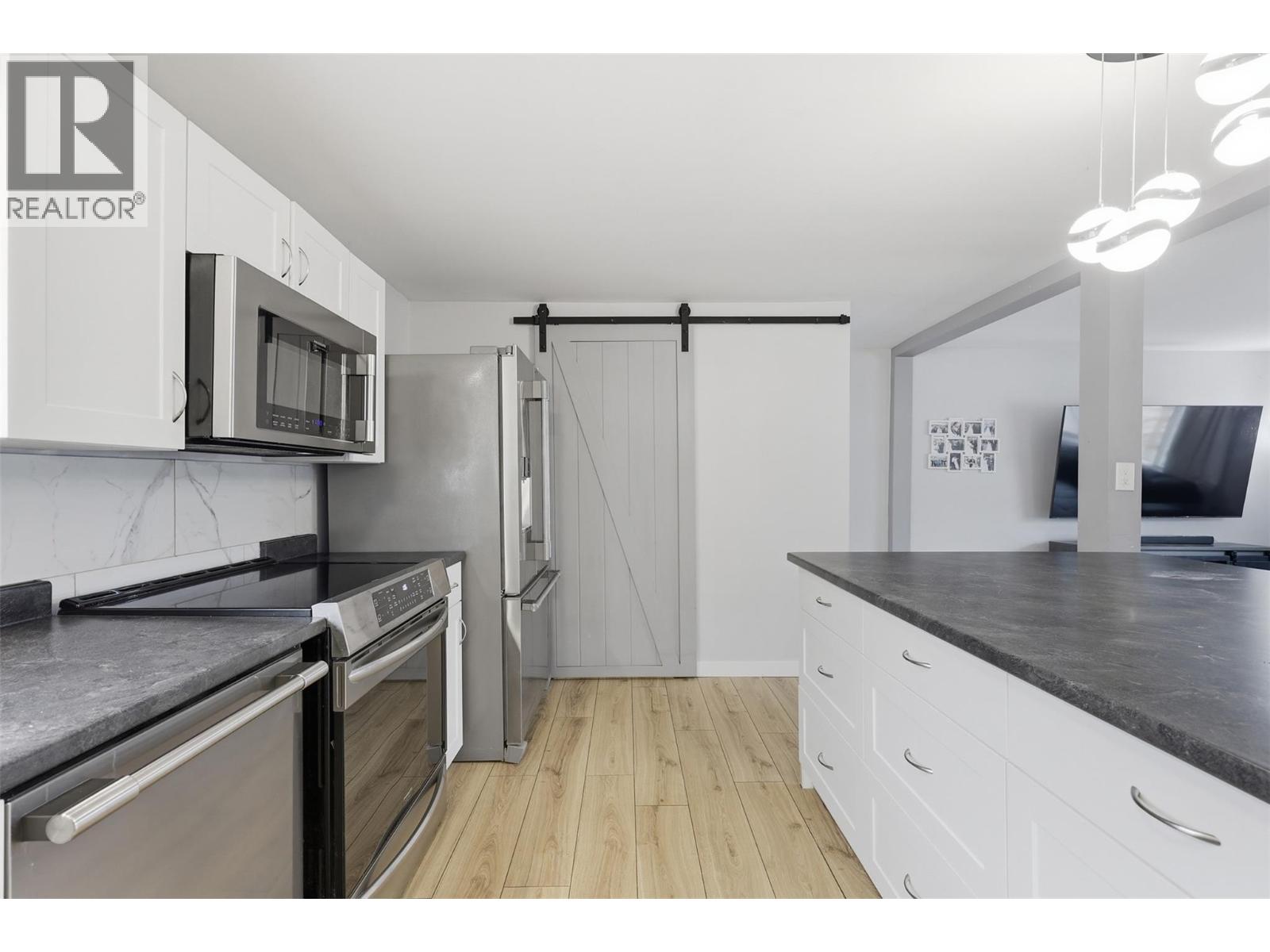 1328 Riverview Place, Pritchard