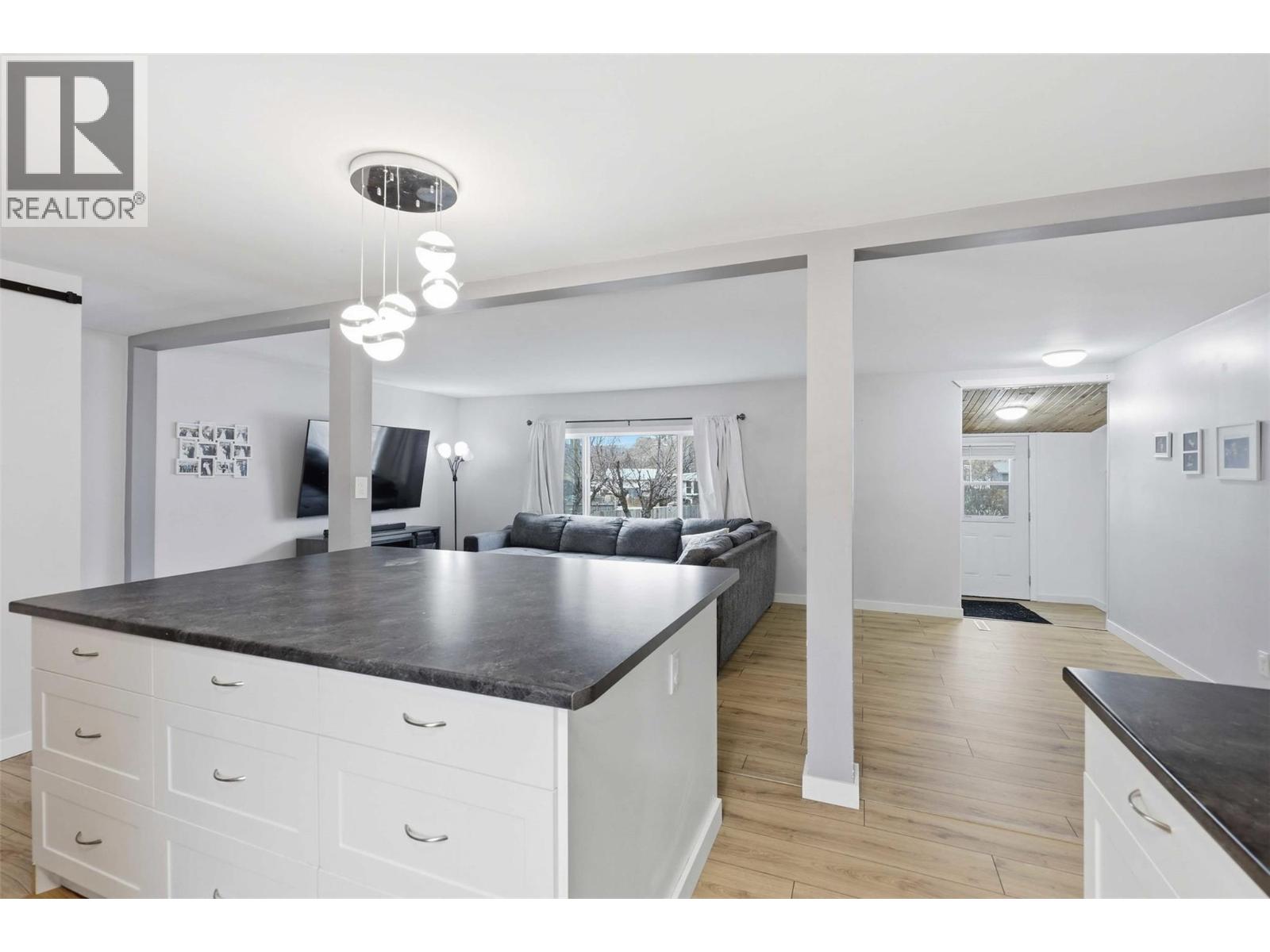 1328 Riverview Place, Pritchard