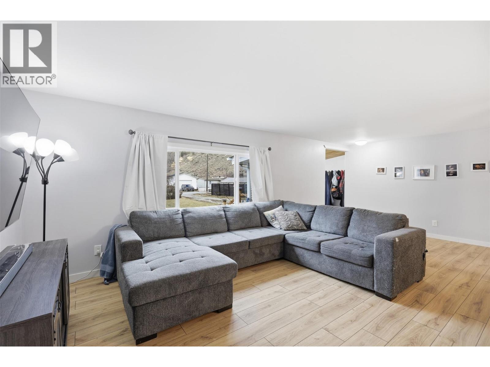 1328 Riverview Place, Pritchard