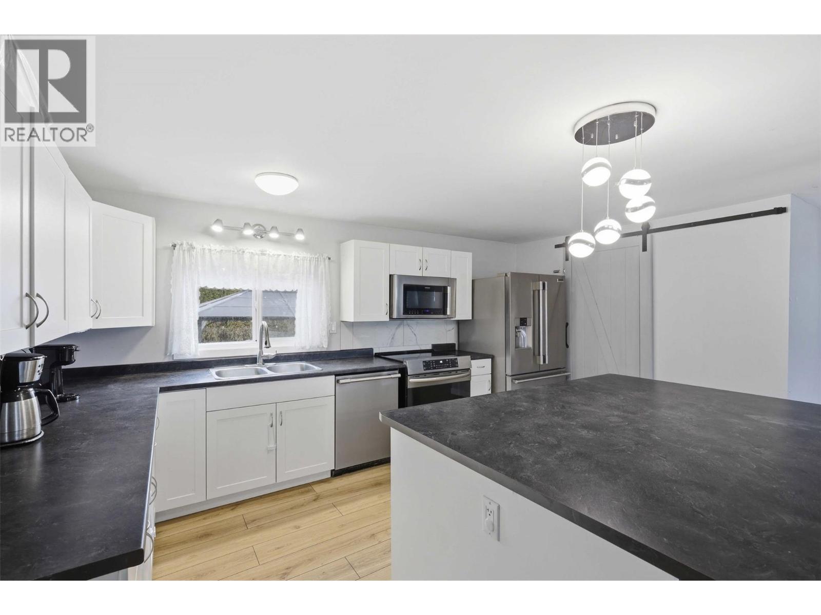 1328 Riverview Place, Pritchard