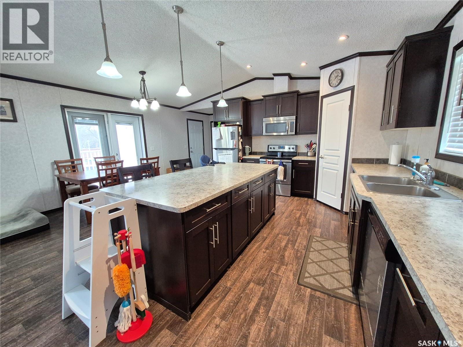 151 2nd AVENUE - 11