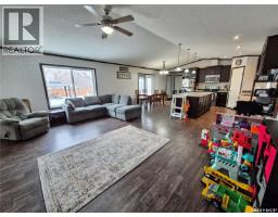 151 2nd Avenue, Bengough, SK S0C0K0 Photo 14