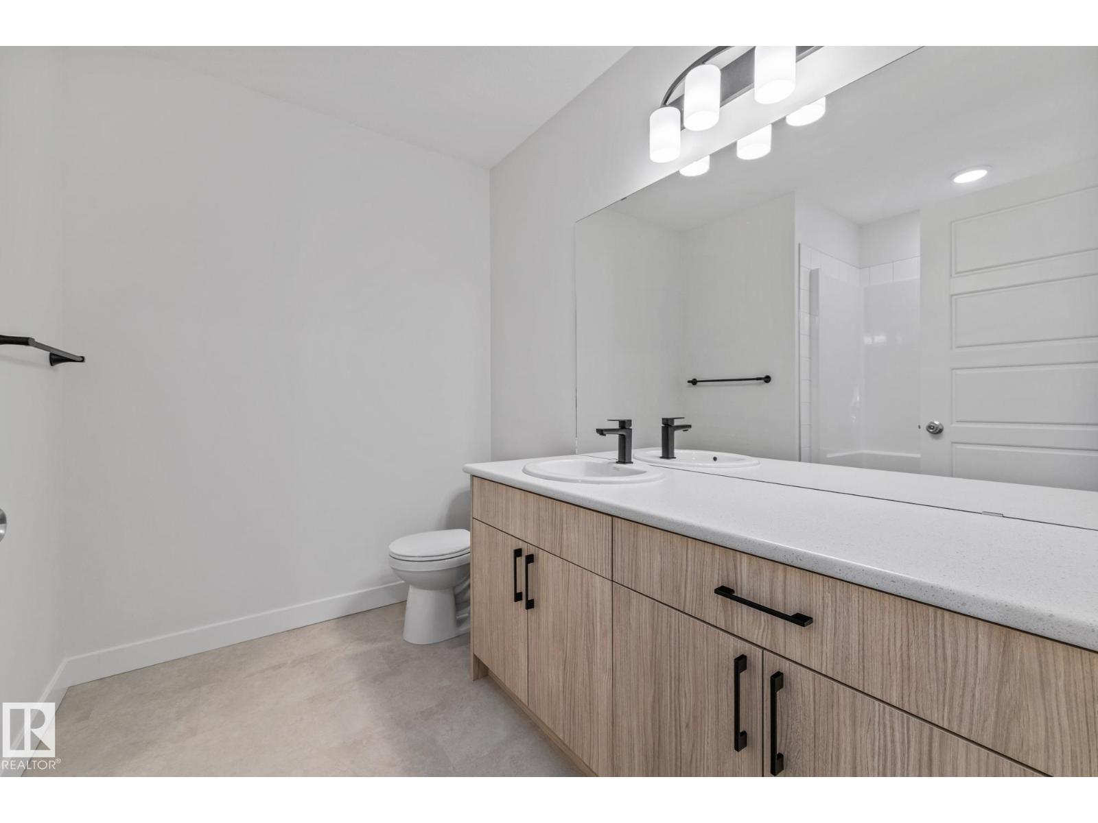 112 Honeysuckle GR, Leduc