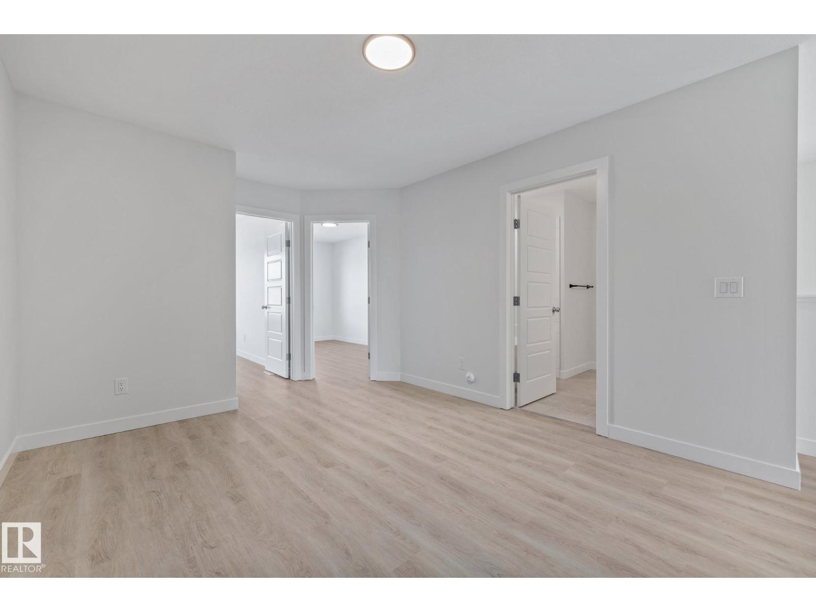 112 Honeysuckle GR, Leduc